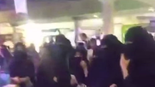 بالفيديو.. حفل مختلط يثير جدلا واسعا في السعودية