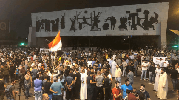 حقوق الانسان تحذر من انفلات امني في ساحة التحرير