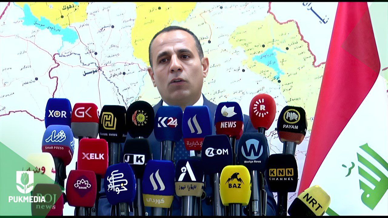 رئيس هيئة المناطق الكوردستانية يعقد مؤتمرا صحفيا 