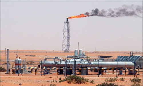 النفط يتعاقد مع شركة اجنبية لتطوير حقولها