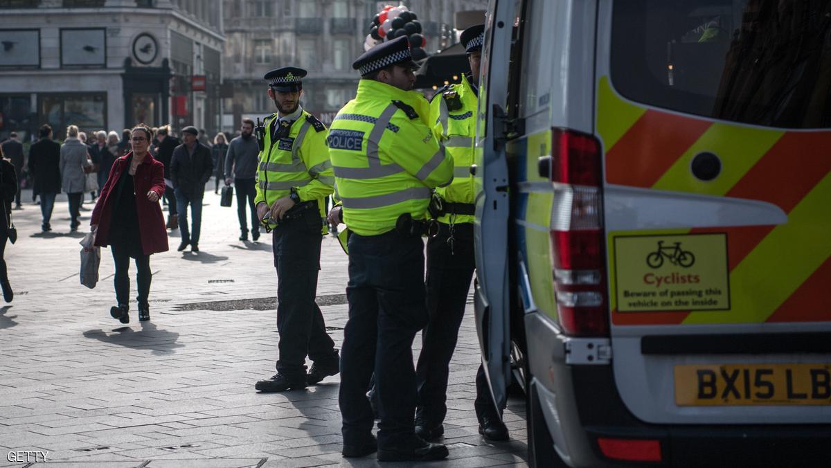 اعتقال 3 نساء في بريطانية بعملية لمكافحة الإرهاب