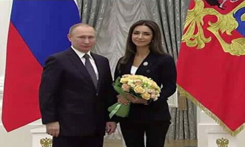 بوتين يمنح الكوردية زازا لقب فنانة روسيا الاتحادية