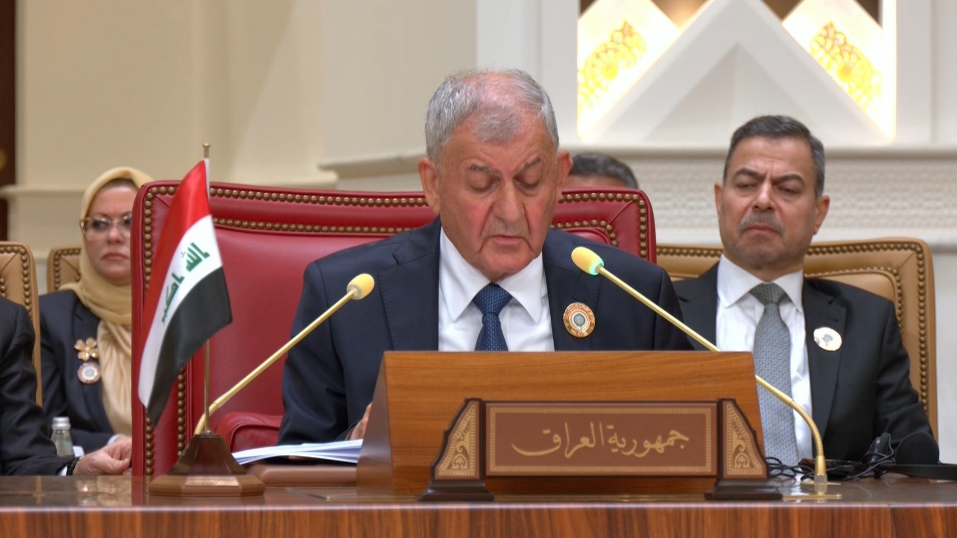 رئيس الجمهورية يلقي كلمة في القمة العربية بالمنامة