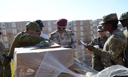  بالصور.. العراق يتسلم اسلحة امريكية حديثة