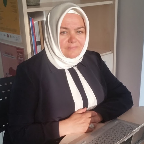 تعيين أول وزيرة محجبة في تركيا 