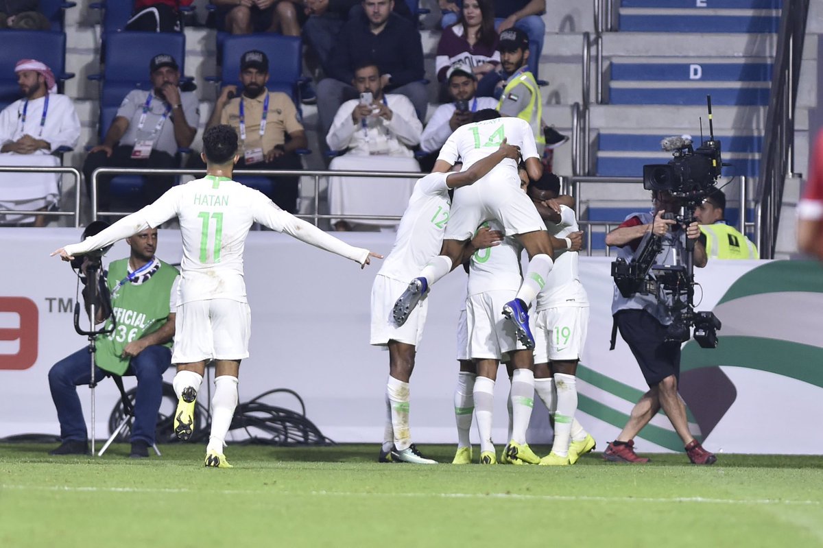 السعودية تعبر لثمن نهائي كأس آسيا 