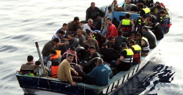 وزير ألماني يقترح تخصيص 10٪ من ميزانية الاتحاد الأوروبي للاجئين