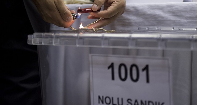 الكورد ينددون بحيلة الصناديق في الانتخابات التركية المقبلة 