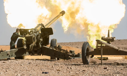 الجيش السوري يهاجم داعش في الصحراء