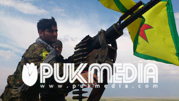 أحد عناصر وحدات الحماية الشعبية YPG