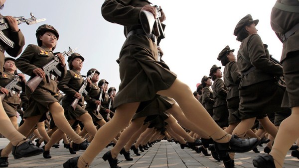 الزي العسكري النسائي في جيوش العالم