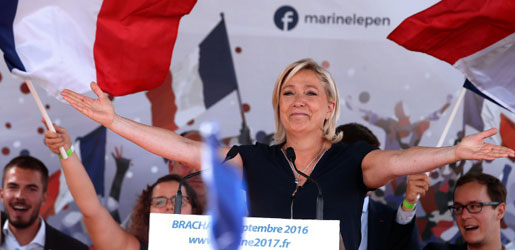 لوبان تتعهد باستفتاء على عضوية فرنسا في الاتحاد الأوروبي