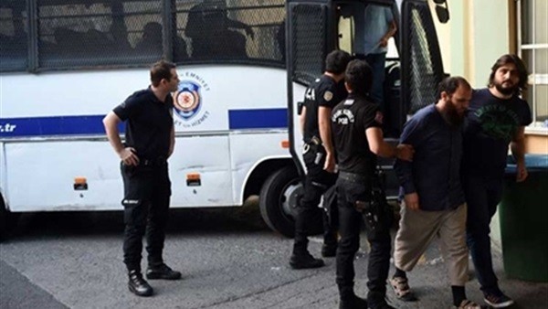  تركيا تعتقل ستة عراقيين