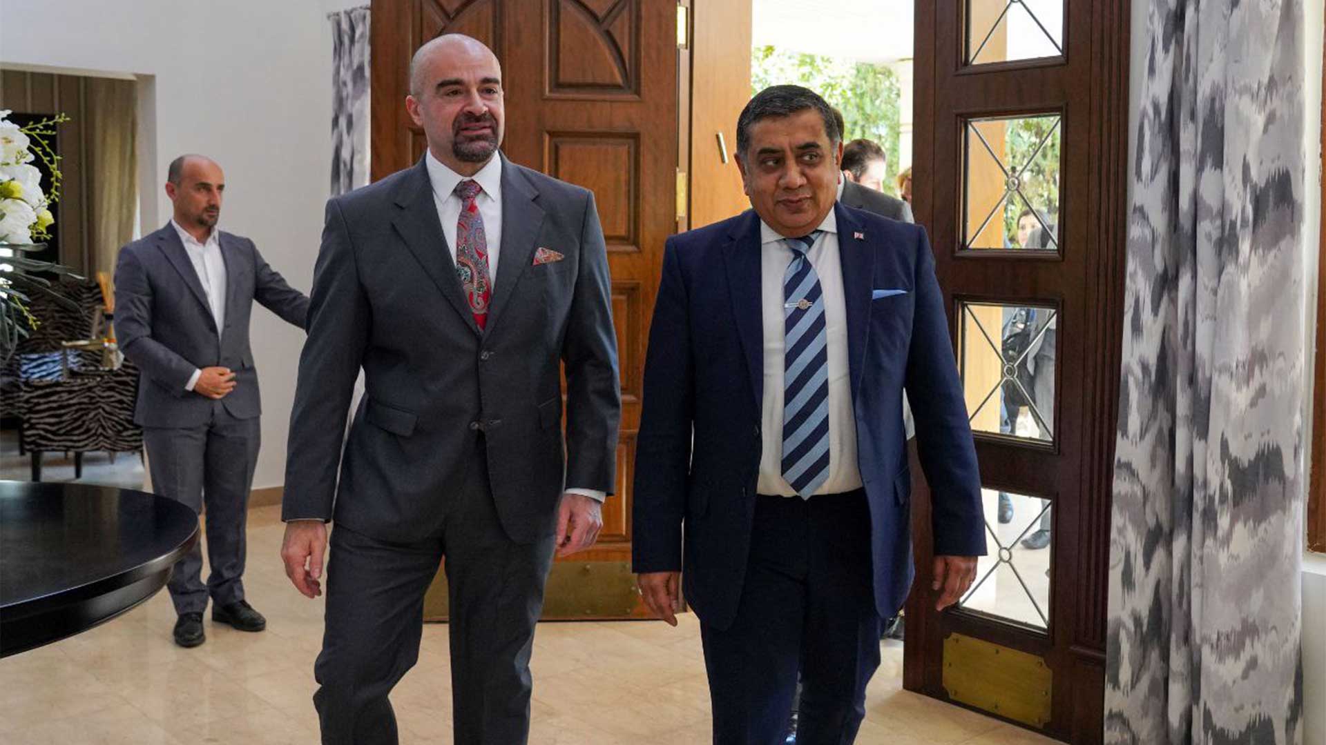الرئيس بافل يلتقي وزير الدولة البريطاني في أربيل 