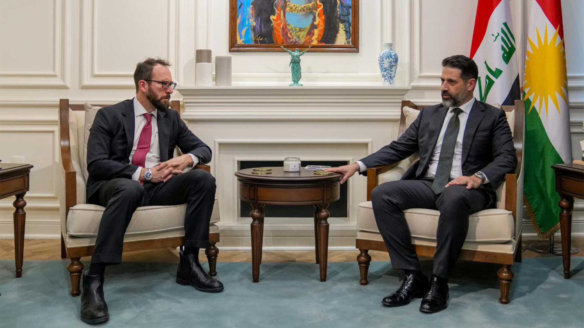 نائب رئيس حكومة اقليم كوردستان مع القنصل الامريكي 