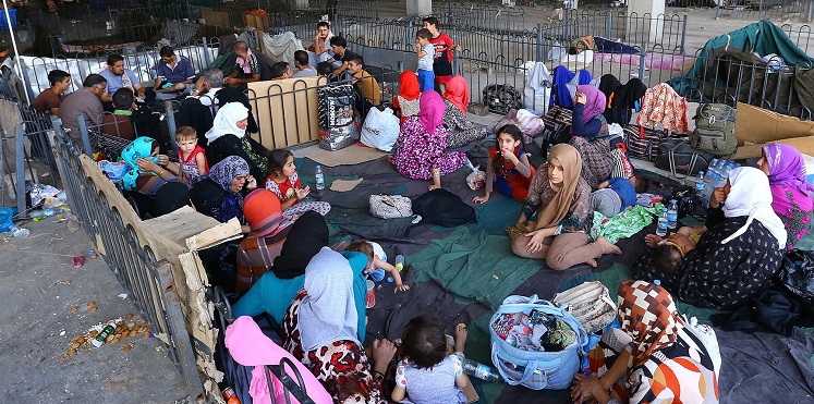 الهجرة: مخيماتنا جاهزة لإيواء 120 الف نازح 