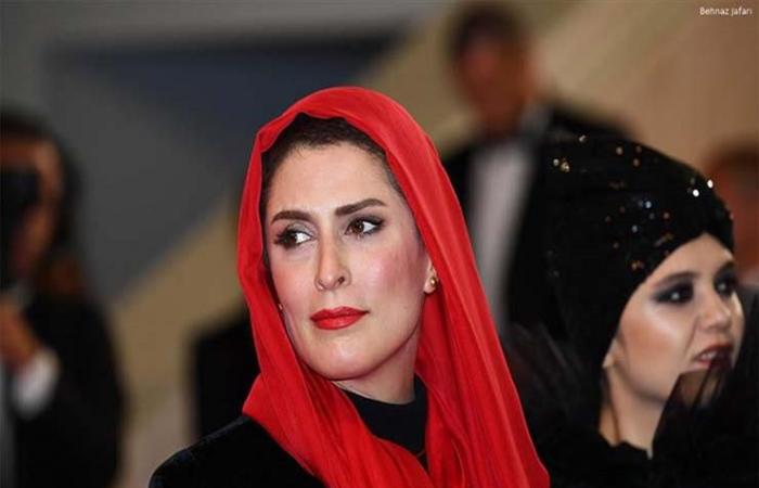 بطلات الفيلم الإيراني ثلاثة وجوه بالحجاب في مهرجان كان