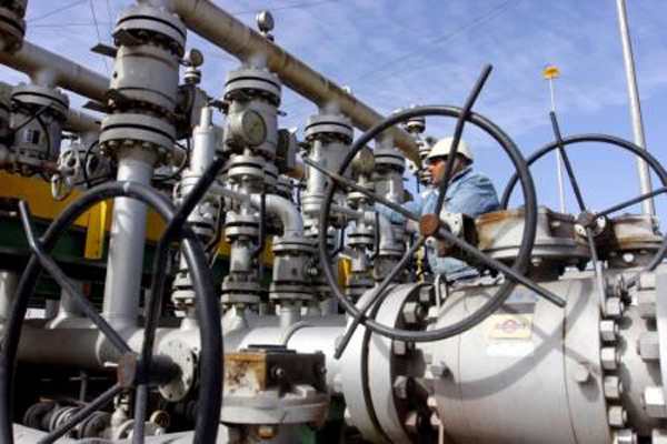  العراق يزيد مبيعات النفط إلى الصين وأمريكا وآسيا