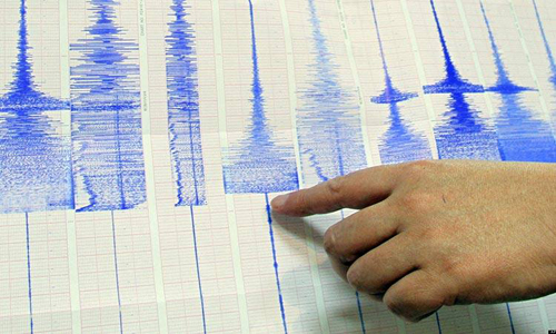 الرصد الزلزالي: 140 هزة ضربت مدينتين في الاقليم