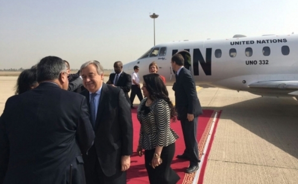 الأمين العام للامم المتحدة يصل الى العراق 