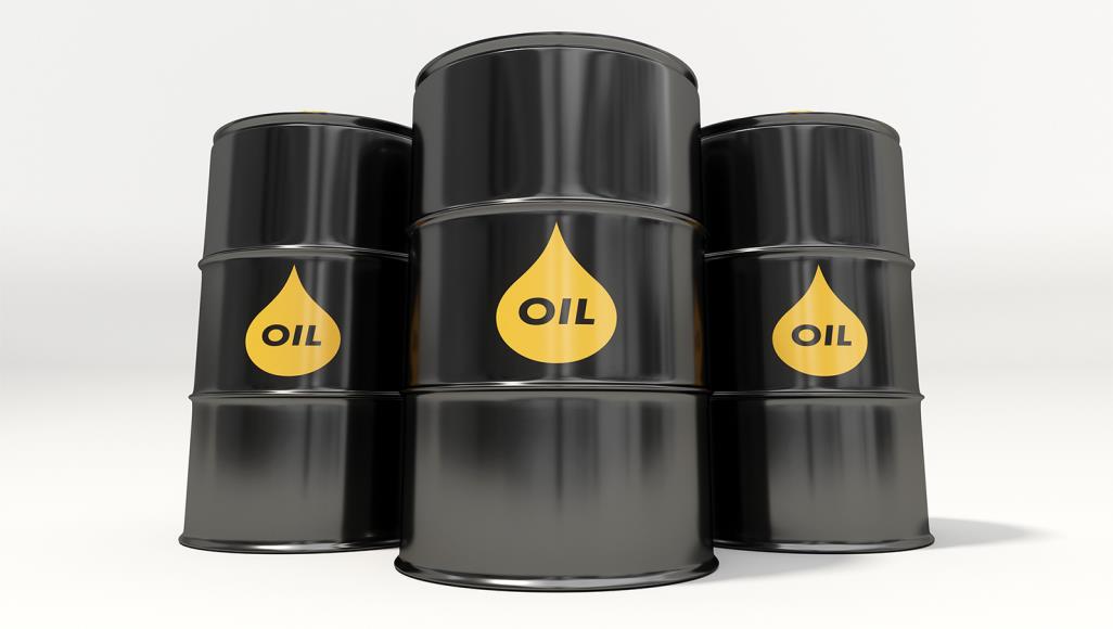 اسعار النفط تهبط بفعل تخمة المعروض 