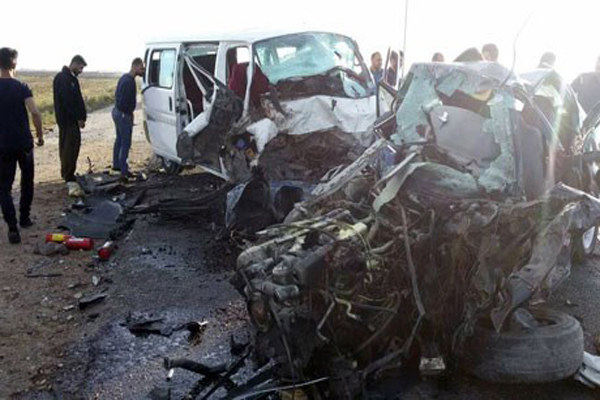 مصرع واصابة 18 شخصا بحادث على طريق كلار-خانقين