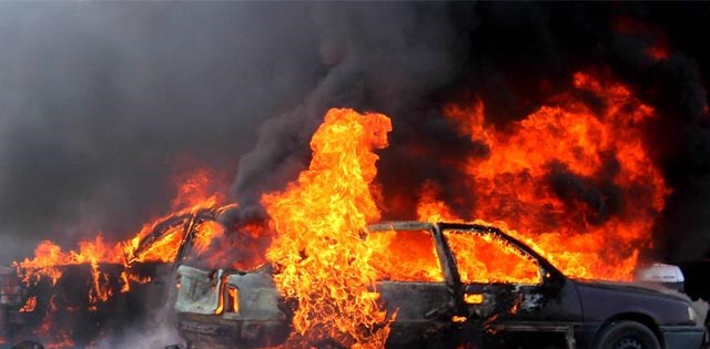انفجار ثلاث سيارات مفخخة في بغداد