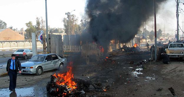 بغداد.. استشهاد وإصابة 54 شخصاً بانفجار سيارة 