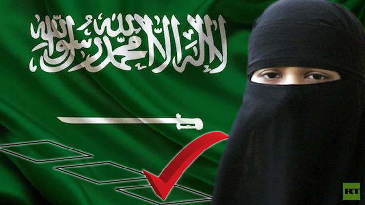 السعوديات حائرات كيف يفزن بالانتخابات دون اختلاط
