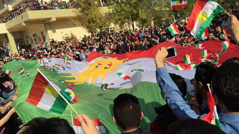 العديد من الكورد يؤيدون استقلال كوردستان