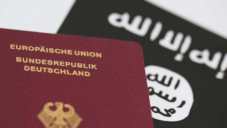 سحب الجنسية عن ألمان قاتلوا بصفوف داعش