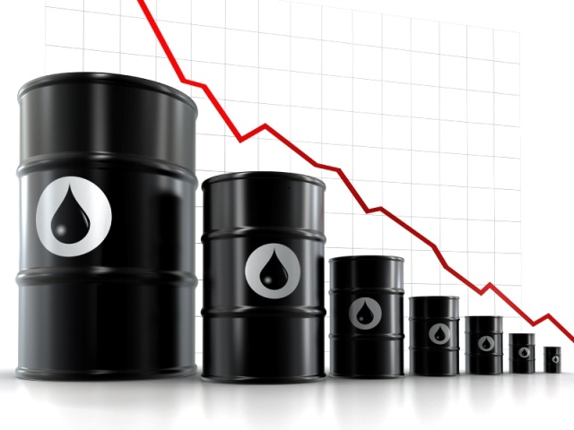 استطلاع: سعر النفط سيرتفع الى اكثر من 40 دولاراً