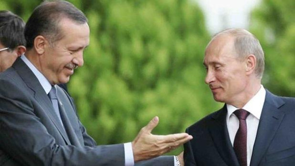 بوتين يوعز برفع الحظر عن السياحة الروسية إلى تركيا