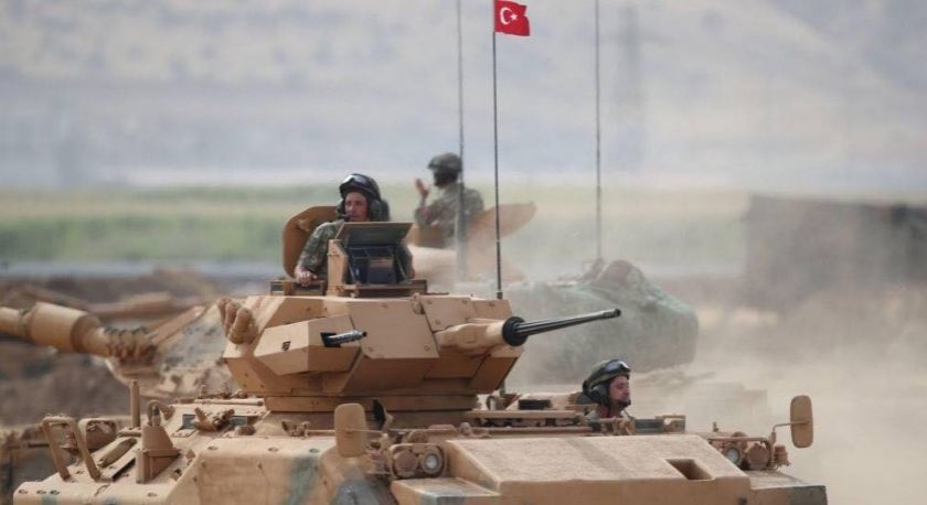 تركيا تحشد قواتها الخاصة إلى الحدود مع سوريا
