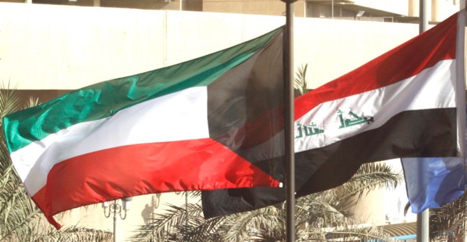 الكويت: سندرس مع العراق تطوير حقول النفط المشتركة