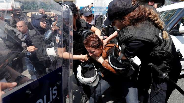 تركيا تعتقل اكثر من 80 شخصا في عيد العمال