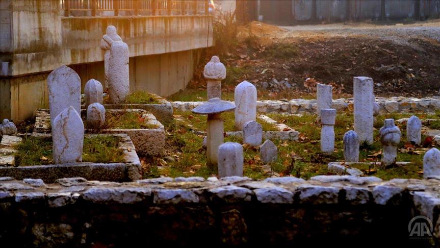 العثور على شواهد قبور عثمانية في البوسنة