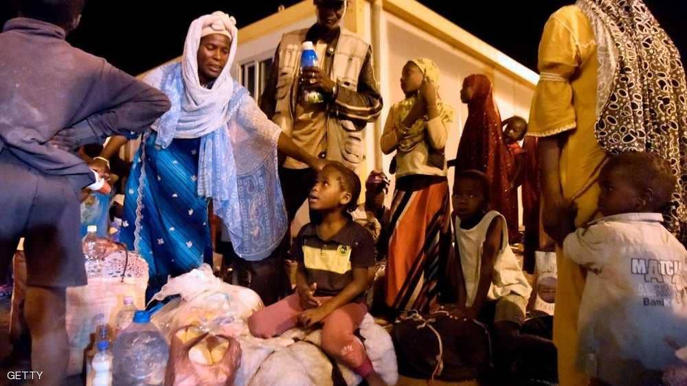 الجزائر تعيد قوافل الهجرة الأفريقية