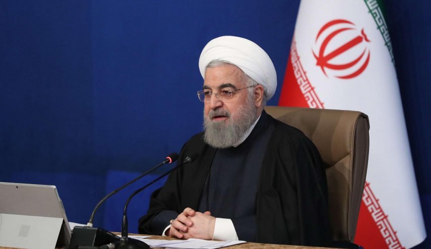 البرلمان الإيراني يصوت على اتهام روحاني بانتهاك الدستور 