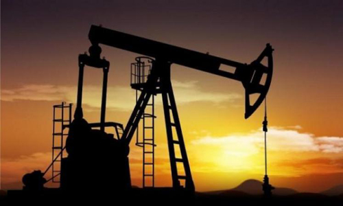 استقرار أسعار النفط بفعل آمال تجارية