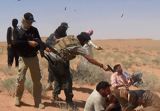 الموصل.. داعش يعدم 12 من عناصره بتهمة التخاذل 