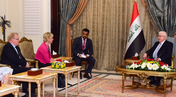 الرئيس معصوم يدعو السويد الى المشاركة في اعادة اعمار العراق