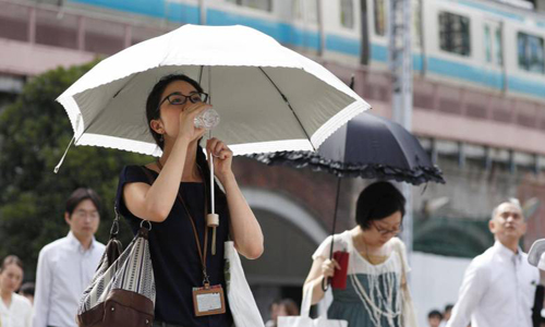 درجات الحرارة تصل مستويات خطرة في اليابان