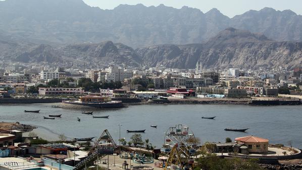 التحالف الخليجي يحكم السيطرة على موانئ اليمن