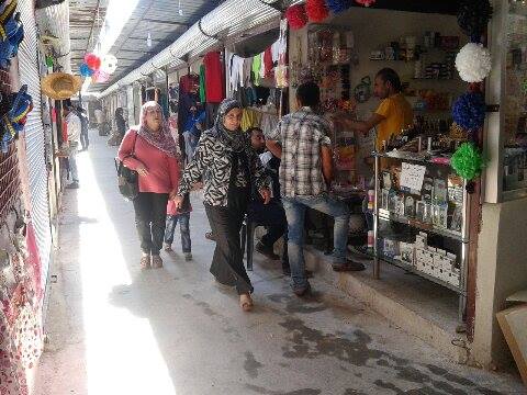 الهجرة وغلاء الأسعار يطغيان على أجواء العيد في عفرين