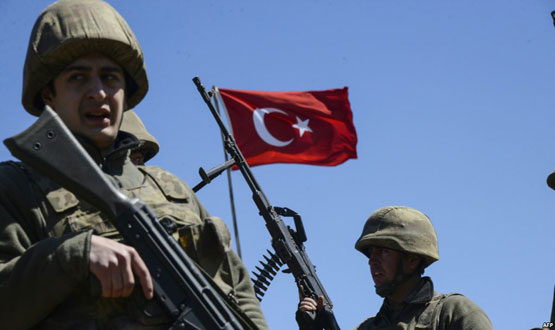 تركيا تسحب قواتها من مناورات الناتو