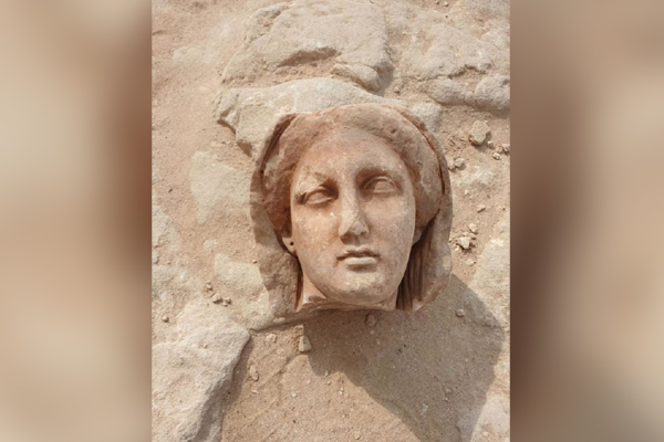  اكتشاف مقابر منحوتة من العصر اليوناني والروماني في الإسكندرية