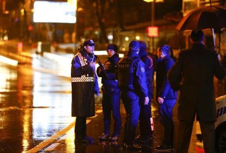 تركيا تبحث عن بابا نويل تفجير اسطنبول