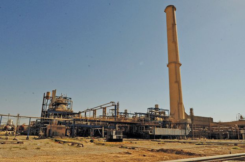 العراق: خسائر قطاع النفط 16 بليون دولار خلال أربعة أشهر