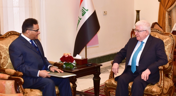 الرئيس معصوم يبحث مع سفير مصر تطوير العلاقات الثنائية